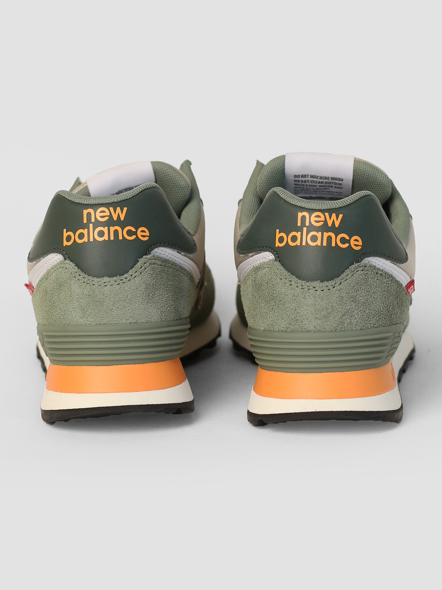 can new balance shoes be machine washed